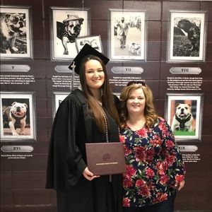 Meet your Posher, Bea